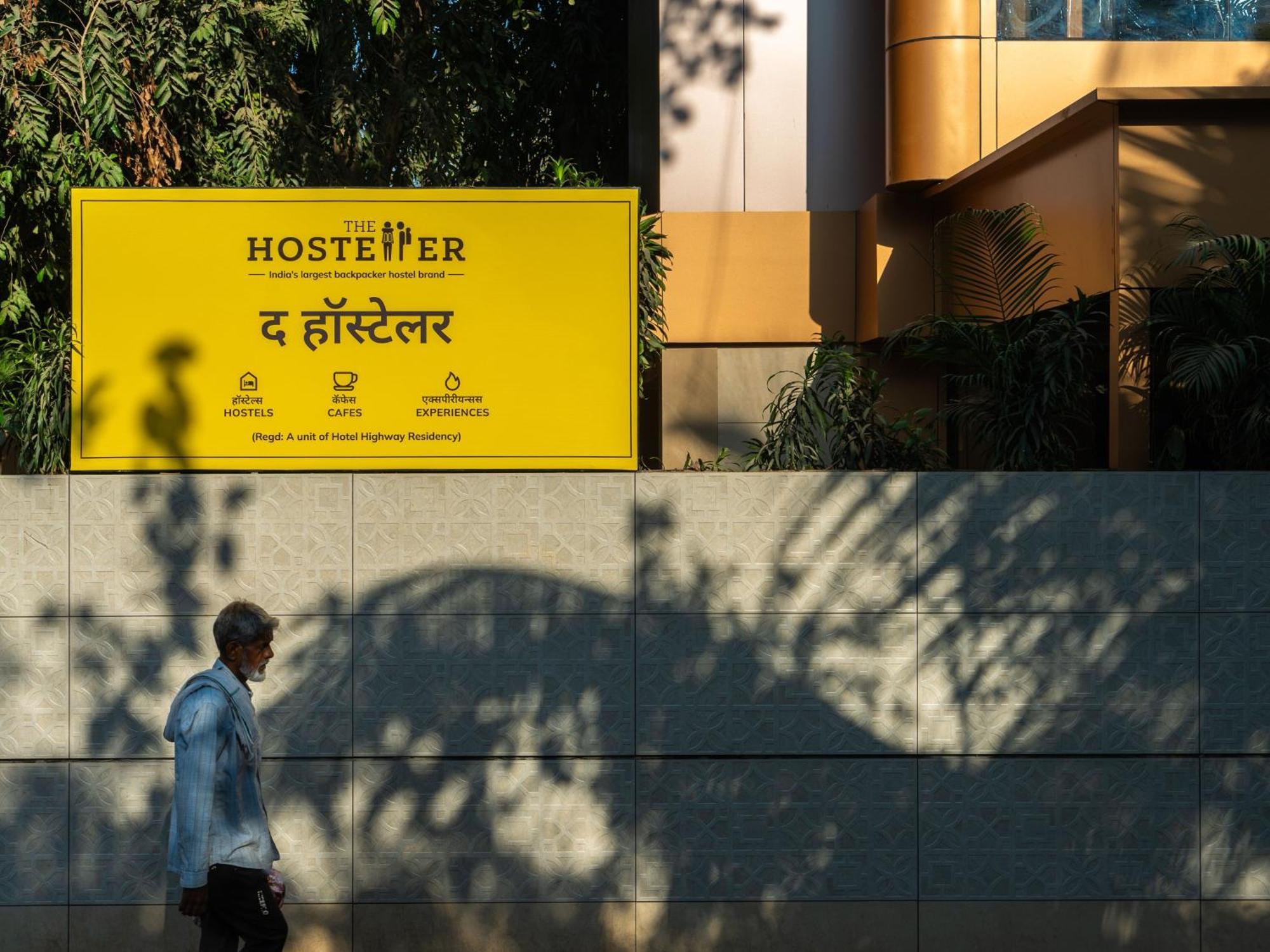 The Hosteller Mumbai, International Airport — Photos 1